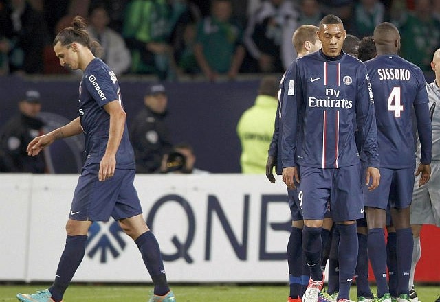 Zlatan Ibrahimović (levo) naj ne bi strahu vzbujal le pri nasprotnikih, temveč tudi pri svojih soigralcih.