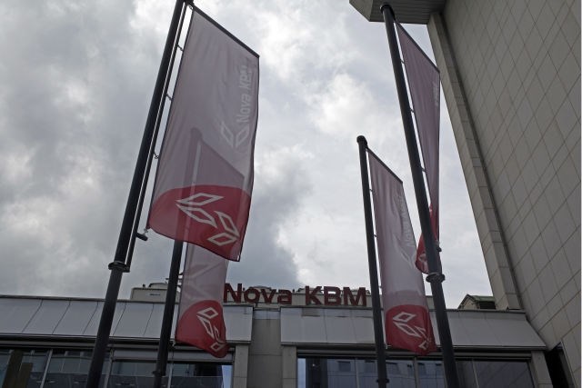 NKBM v odkup oziroma zamenjavo za skoraj 98 milijonov evrov hibridnih obveznic