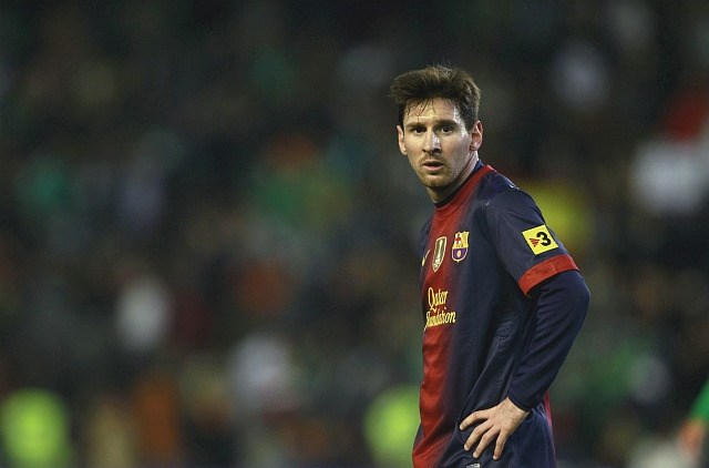Lionel Messi se podaja v lov za nazivom najboljšega strelca v zgodovini Barcelone, španske primere divison, lige prvakov in...