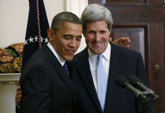Barack Obama in John Kerry. (Foto: Reuters) 
