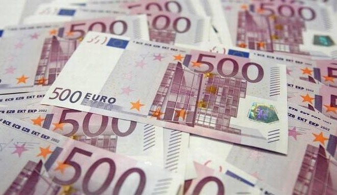 Francija se je zadolžila po rekordno nizki obrestni meri