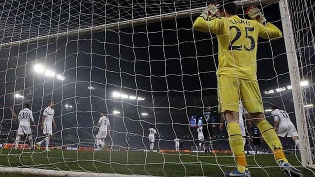 Tekma med Laziom in Tottenhamom se je končala brez golov, a z zanimivim dogajanjem na tribunah, 