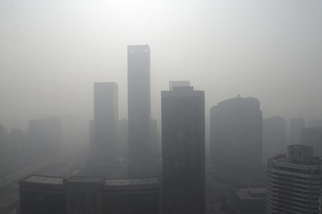 Kitajska javnost in mediji ogorčeni zaradi onesnaževanja