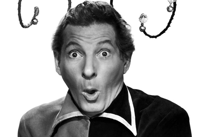 Legendarni Danny Kaye v eni izmed svojih najbolj znanih vlog – v filmu Dvorni norec (The Court Jester) iz leta 1955. 