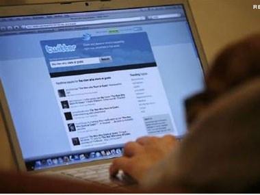 Twitter, ki ima sedež v San Franciscu, je decembra dosegel 200 milijonov aktivnih uporabnikov. (foto: Reuters) 