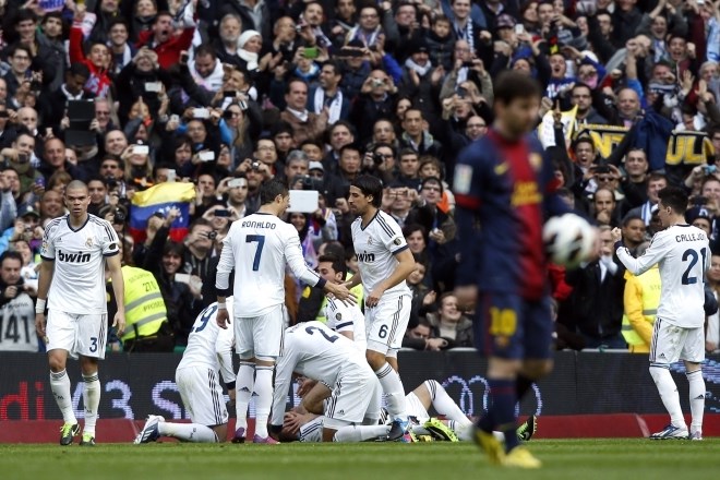 Real je bil še drugič v manj kot tednu dni boljši od Barcelone. (Foto: Reuters) 