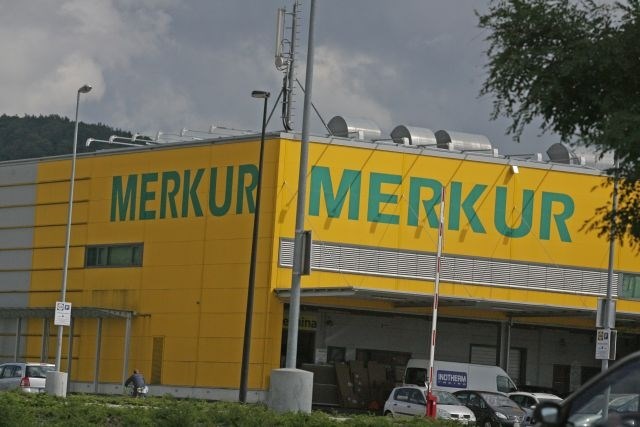 Merkur lani z 1,3 milijona evrov dobička iz poslovanja 