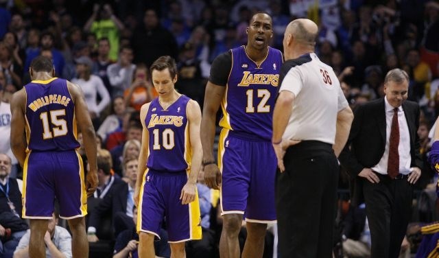 LA Lakers se bodo do konca sezone morali še precej namučiti, če bodo želeli zaigrati v končnici. (foto: Reuters) 