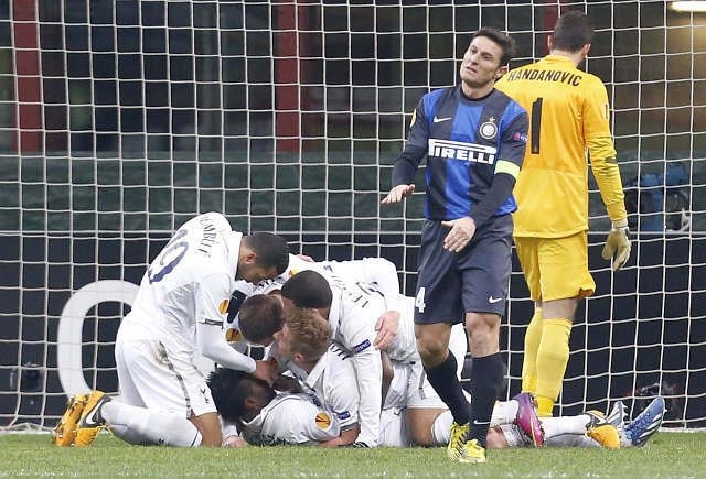Nogometaši Interja so bili blizu velikemu preobratu, a so nato v podaljšku prejeli usoden gol. (Foto: Reuters) 