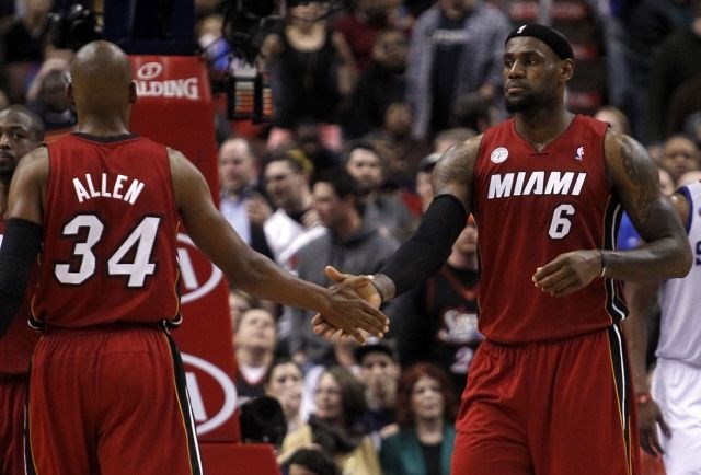 Košarkarji Miamija že 25 tekem ne poznajo poraza. (Foto: Reuters) 