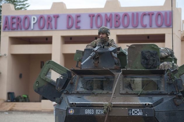 Malijski vojaki se znova spopadajo z islamisti. (foto: Reuters) 