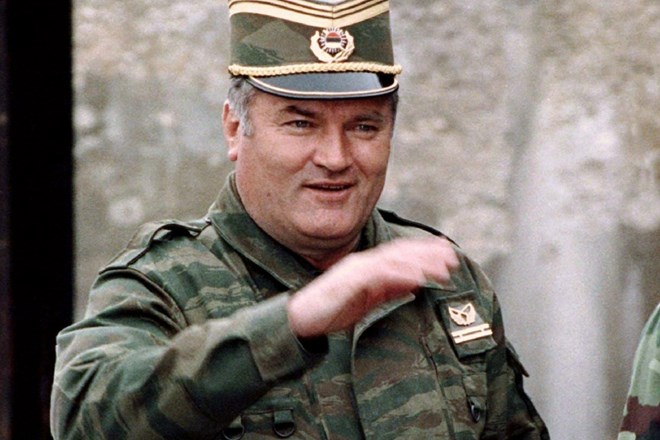 Ratko Mladić med vojno v Jugoslaviji.    