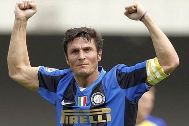 Javier Zanetti za Inter igra že 18 let, zadnjih 14 let pa je tudi kapetan ekipe. (Foto: Reuters) 
