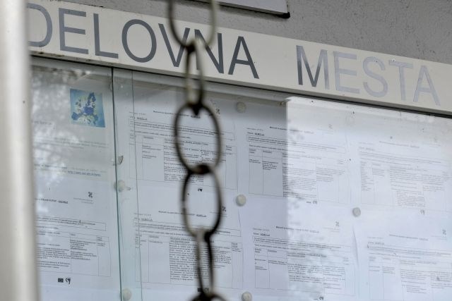 Stopnja brezposelnosti v Sloveniji 9,9-odstotna, v območju evra pa marca pri rekordnih 12,1 odstotka
