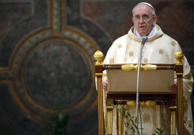 Papež Frančišek (foto: Reuters) 