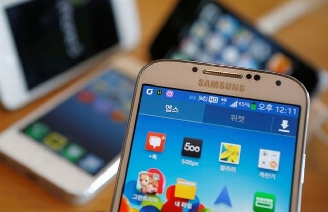 Apple Samsungovemu Galaxy S4 očita kršenje petih patentov