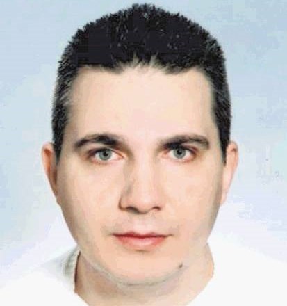 Nermin Lović, ki naj bi oropal banko v Lescah, je oborožen in nevaren, opozarja policija. 