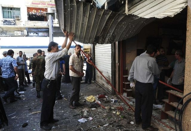 Eksploziji v Damasku ubili najmanj 14 ljudi