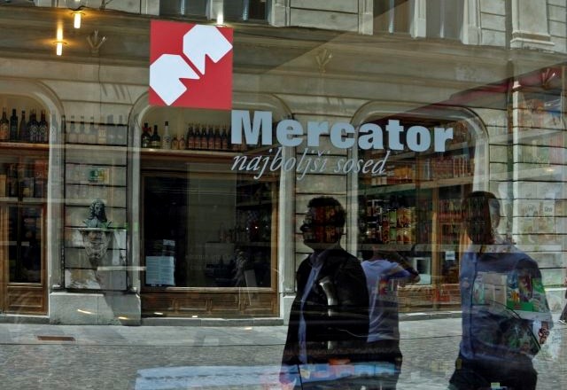 Tri četrtine vprašanih nasprotuje prodaji Mercatorja hrvaškemu Agrokorju