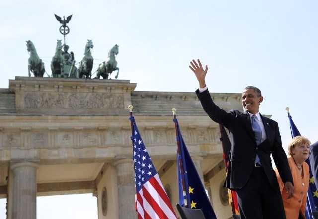 Obama v Berlinu: Ameriški obveščevalci ne brskajo po elektronski pošti Nemcev in Francozov