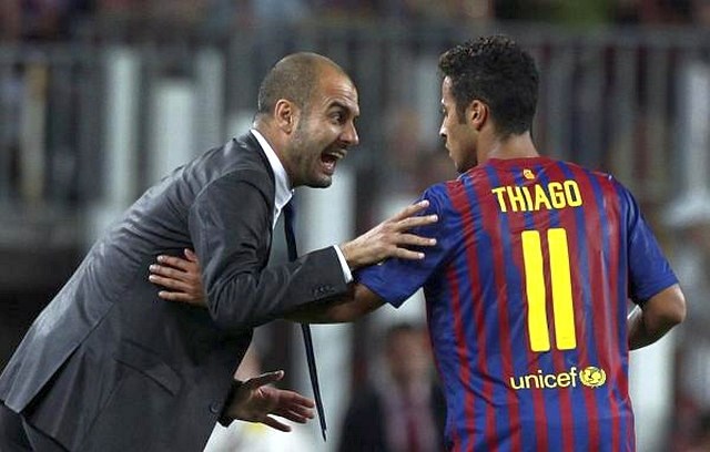 Thiago Alcantara bi rade volje pri Bayernu ponovno združil moči s Pepom Guardiolo. (Foto: Reuters) 