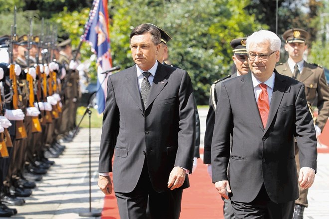 Slovenski predsednik Borut Pahor in hrvaški predsednik Ivo Josipović.    