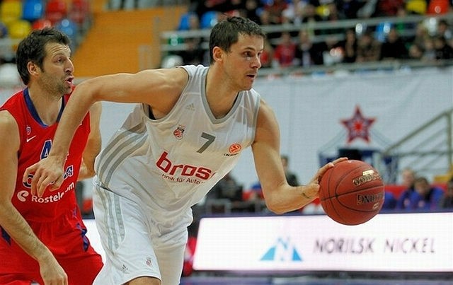 Boštjan Nachbar je lani blestel v dresu nemškega kluba Brose Baskets. (Foto: euroleague.net) 