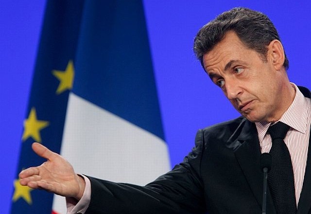 Zadnji predsednik, ki se je skliceval na ta zakon, je bil Nicolas Sarkozy. (foto: Reuters) 
