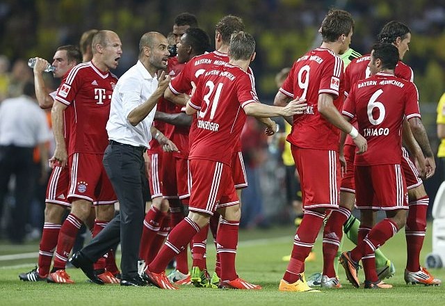 Bayern je na prvi uradni tekmi nove sezone moral priznati premoč rivalu iz Dortmunda. (foto: Reuters) 