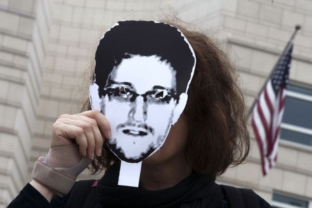 Podpornica žvižgača Edwarda Snowdna.    
