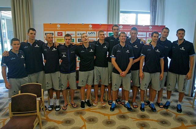 Slovenski košarkarji so se v Zrečah še zadnjič pred prvenstvom predstavili novinarjem. (Foto: Luka Cjuha) 