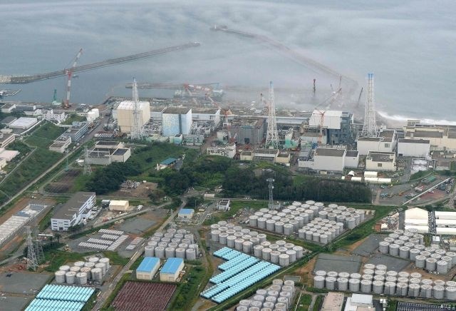 Tepco, ki upravlja jedrsko elektrarno v Fukušimi, je ob tem sporočil, da dogajanje ni dodatno poslabšalo stanja v poškodovani...