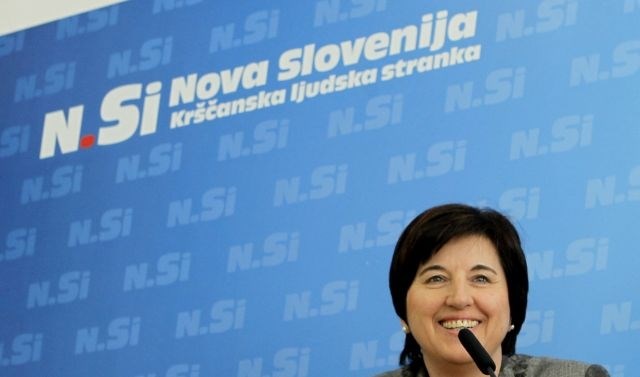 NSi: Sloveniji aspirini ne zadostujejo več, potrebna je operacija strokovnjakov