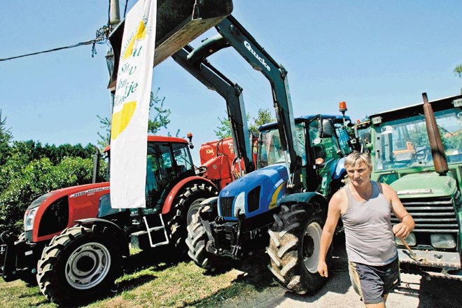 Glede na to, da kmečke organizacije že več mesecev grozijo s  traktorskimi protesti, se utegne zgoditi, da jim bo vlada...