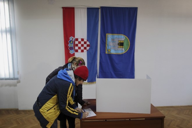 Po referendumu o definiciji zakonske zveze v ustavi se Hrvatom obeta še referendum o spremembi ustavnega zakona o pravicah...