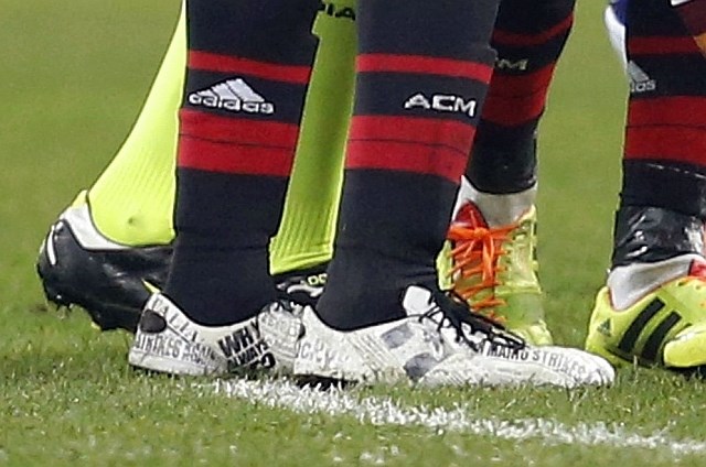 Mario Balotelli je predstavil nove nogometne čevlje. (Foto: Reuters) 
