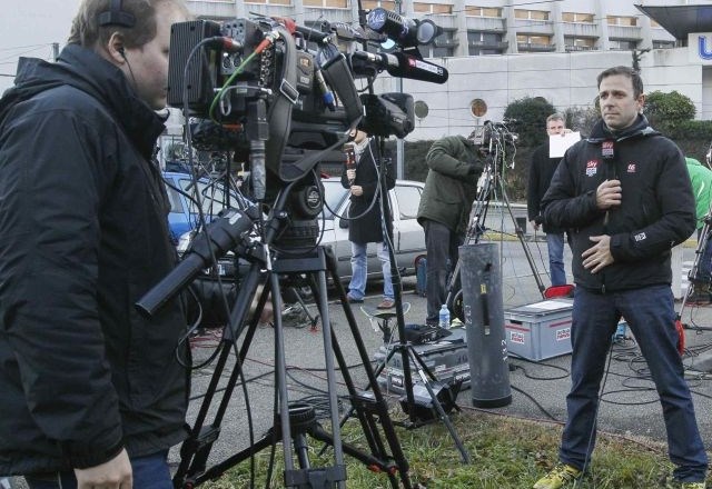 Pri opravljanju poklica je bilo letos ubitih 129 novinarjev, je danes sporočila švicarska novinarska organizacija Press...