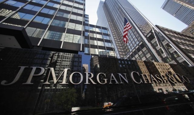 Bernard Madoff bo banko JP Morgan stal 1,7 milijarde dolarjev