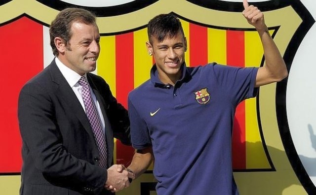 Sandro Rosell in Neymar (Foto: Reuters) 
