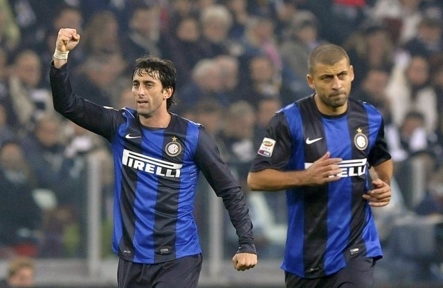 Med igralci, ki se po sezoni poslavljajo od dresa Interja sta tudi Argentinca Diego Milito in Walter Samuel. (Foto: Reuters)...