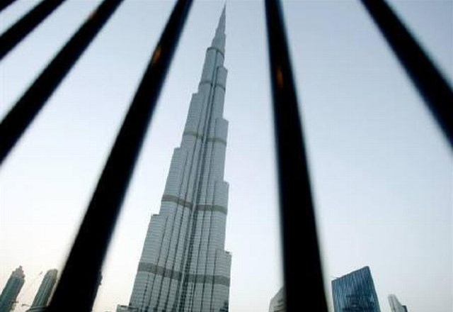 Ste se kdaj spraševali, kako bi bilo živeti v najvišji stavbi na svetu? 