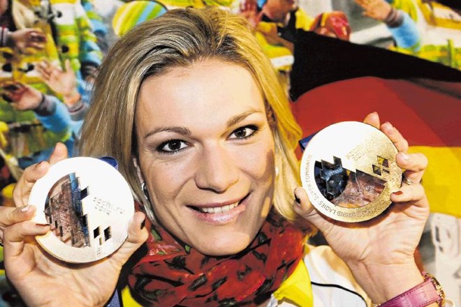 Maria Höfl Riesch je v Sočiju tekmovala na svojih drugih olimpijskih igrah, na katerih je osvojila po eno zlato in srebrno...