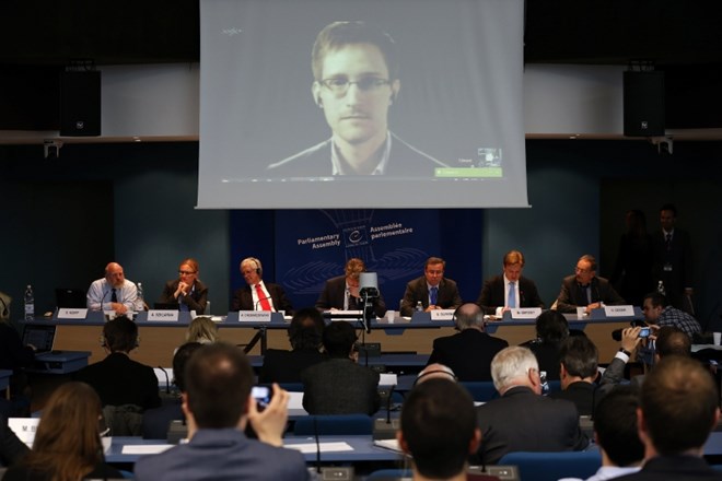 Snowden za boj proti zlorabam podatkov z mednarodnimi standardi