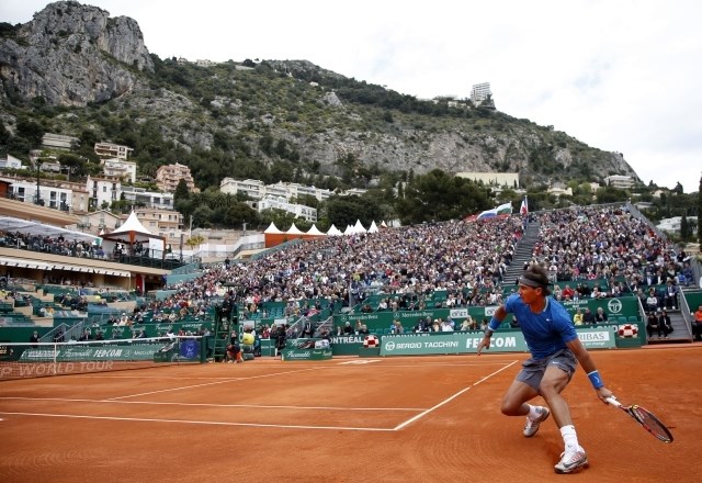 Rafael Nadal je v Monaku izpadel v četrtfinalu. (Foto: Reuters) 