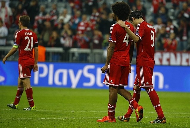 Nogometaši Bayerna so sinoči doživeli enega najhujših porazov na svojem stadionu. (foto: Reuters) 
