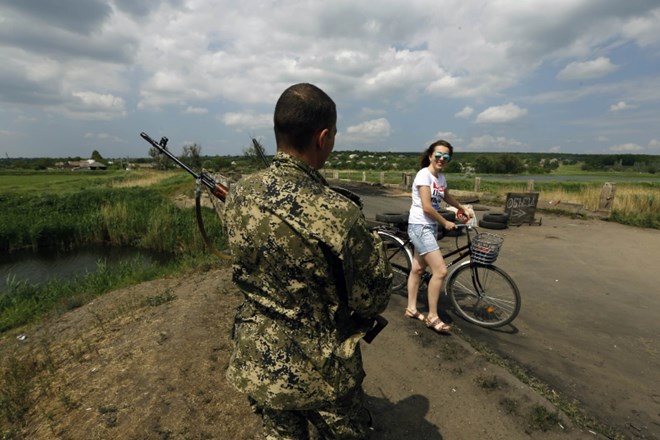Opazovalci ZN opozarjajo na hude kršitve človekovih pravic na vhodu Ukrajine in na Krimu