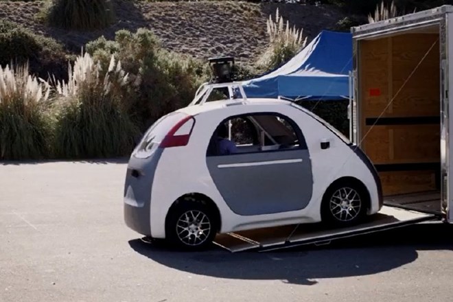 Google razkril nov samostojen avtomobil (video)