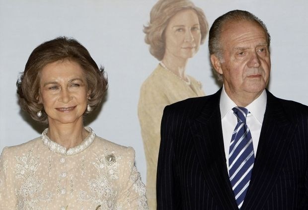 Španski kralj Juan Carlos je bil ženskar, s svojo ženo pa ni spal 35 let