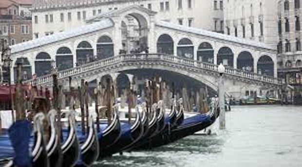 Župan Benetk in več mestnih uradnikov osumljenih podkupovanja