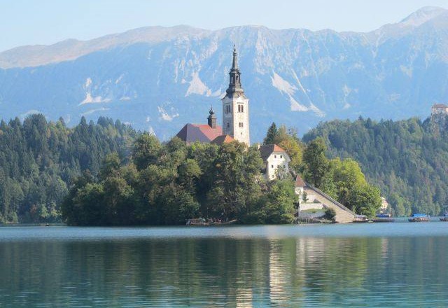 Deset najlepših krajev na Balkanu: obvezno morate obiskati Bled in Plitvice